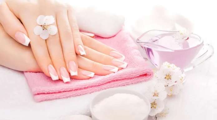 Уход за руками и ногами с использованием специализированной косметики это искусство Уход за руками и ногами с использованием специализированной косметики это искусство