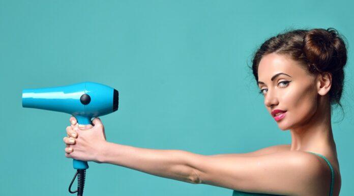 Интересные новинки и проверенные временем классические модели фенов для волос Интересные новинки и проверенные временем классические модели фенов для волос