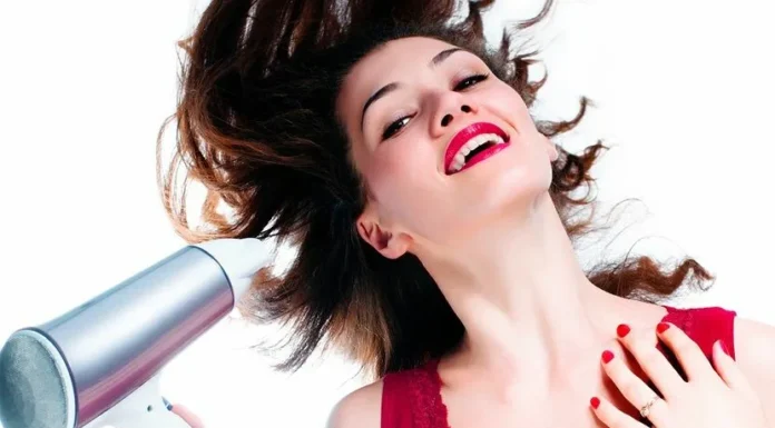 Фены для профи: лучшие советы и рекомендации по выбору Фены для профи: лучшие советы и рекомендации по выбору